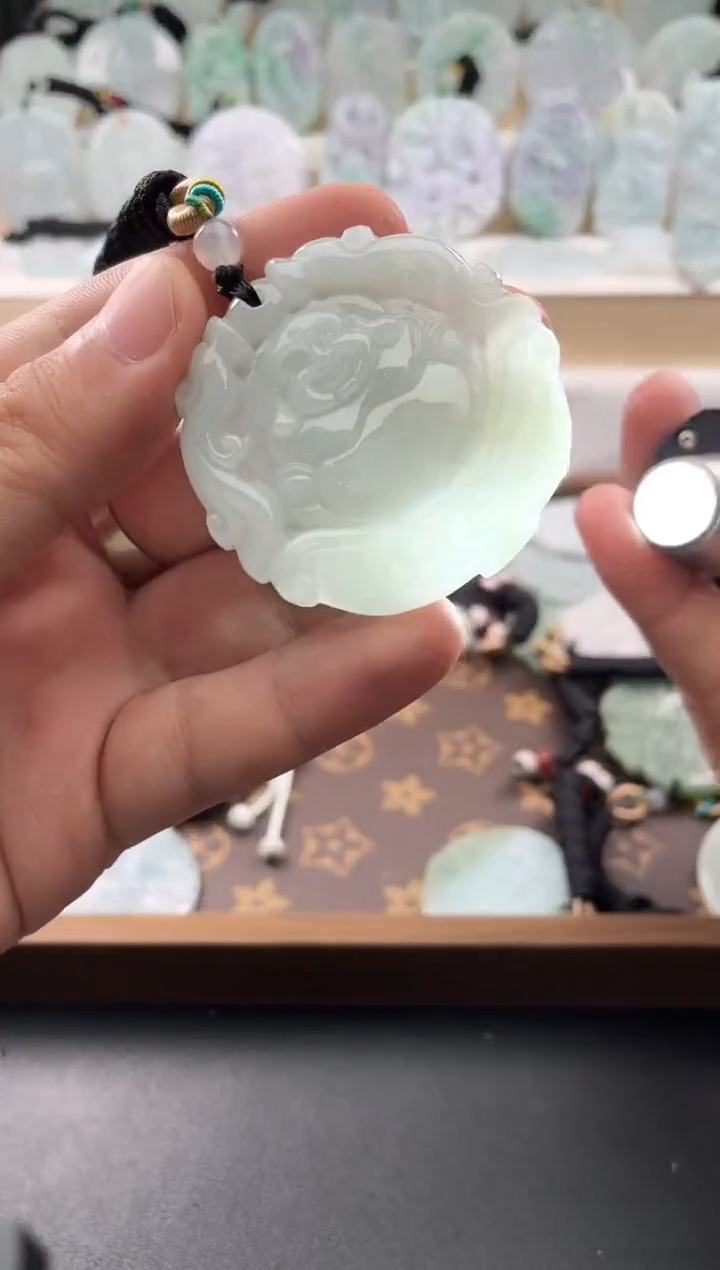 颈饰未镶嵌翡翠....10/13/.453