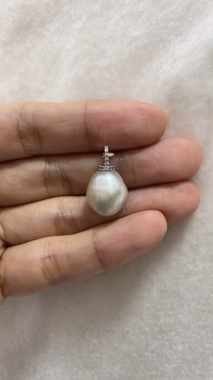 【闪购商品】海水珍珠吊坠(赠链)银S925镶嵌澳白巴洛克