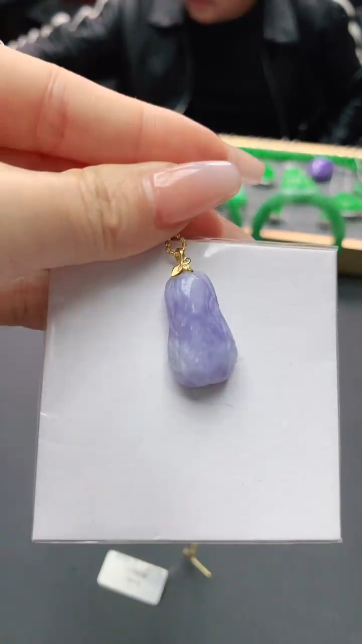 【闪购商品】翡翠颈饰18K金镶嵌赠礼盒证书 