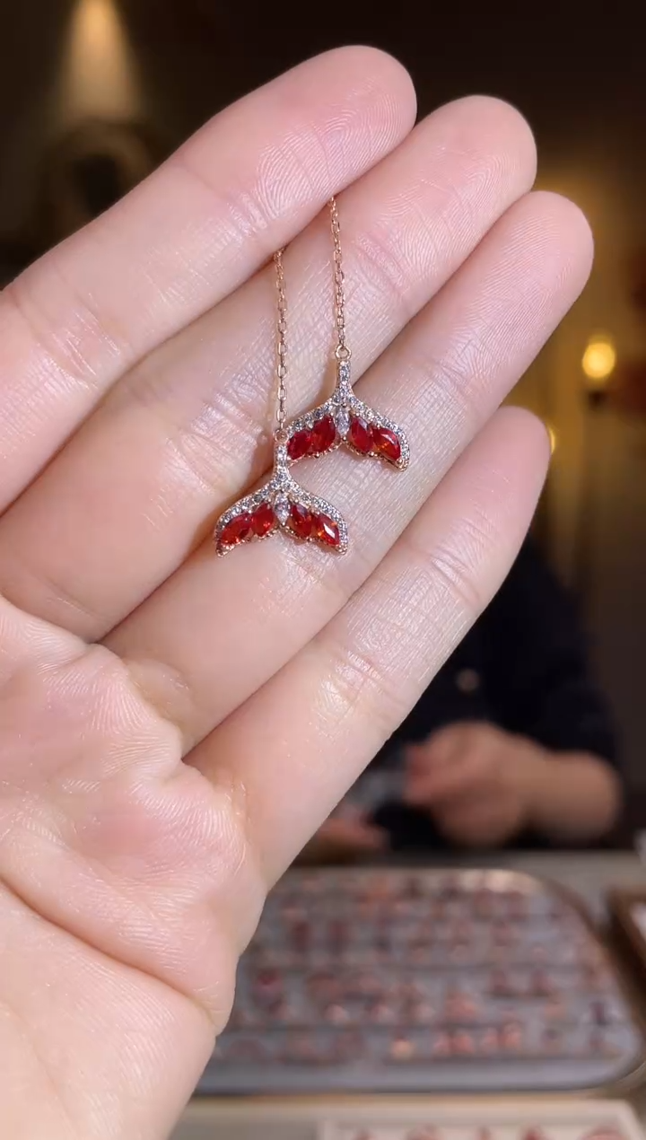 耳饰彩色蓝宝石银S925镶嵌耳饰