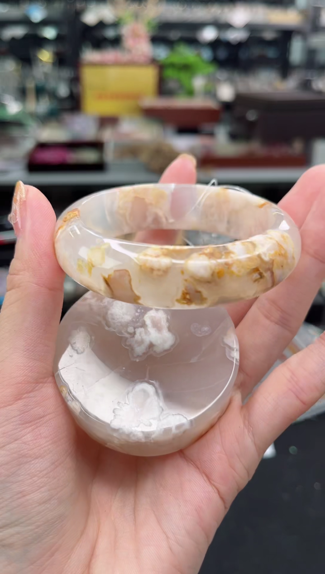 【闪购商品】石英质玉手镯未镶嵌55圈口（赠品镯心）3445056