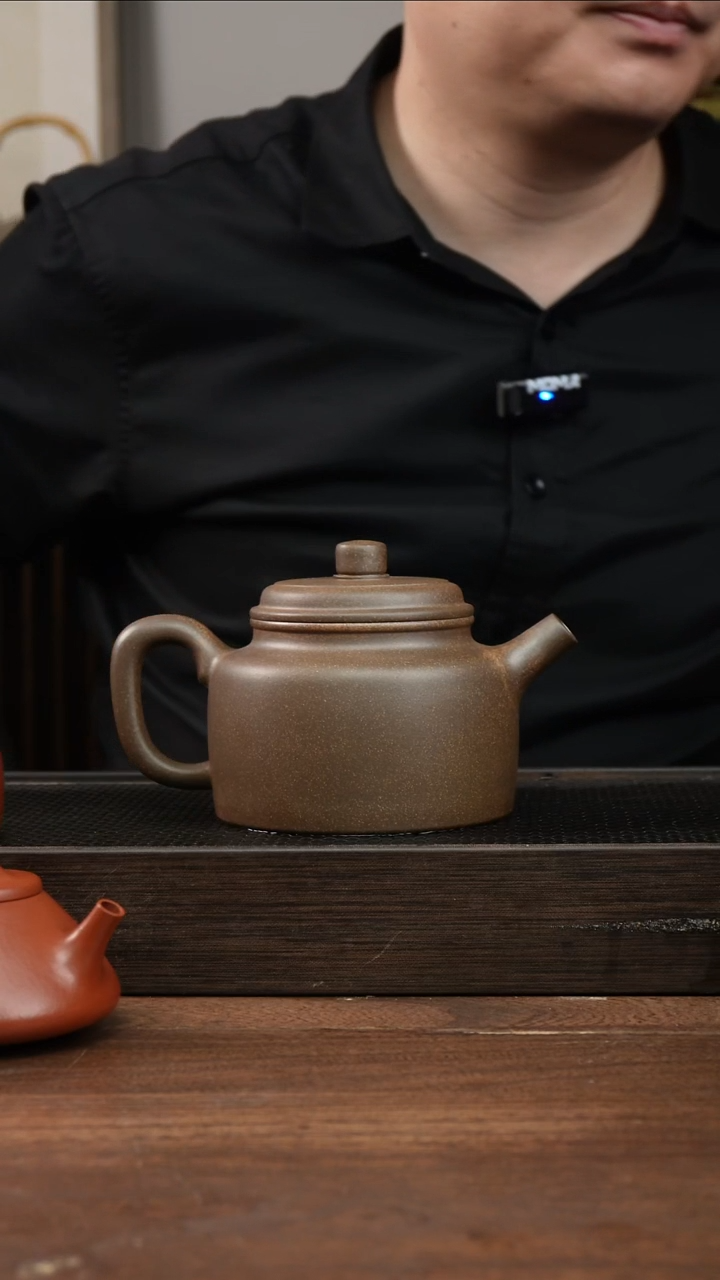 茶杯紫砂Z*y还原烧大德钟    500CC  