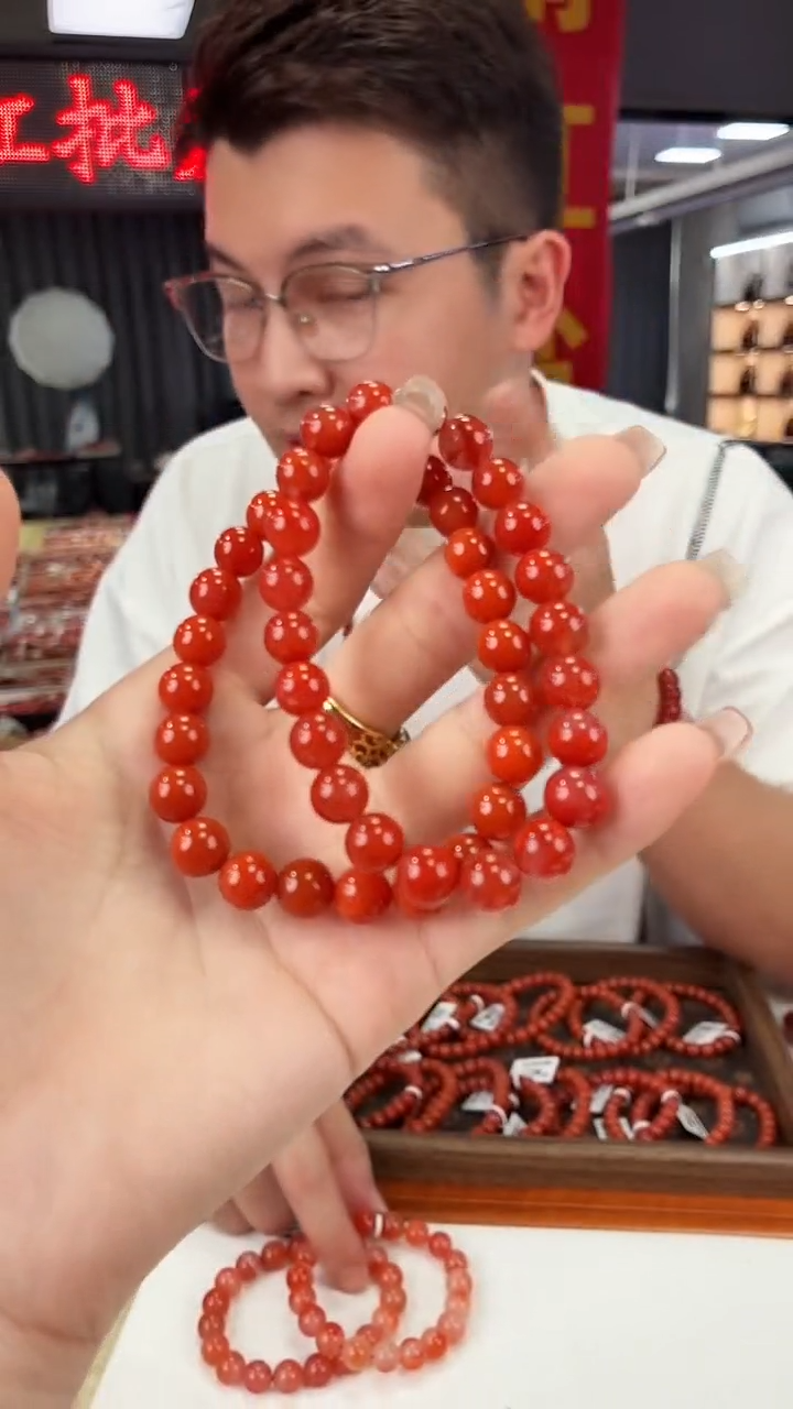 南红玛瑙瓦西手串8+未镶嵌（多样式发其一）