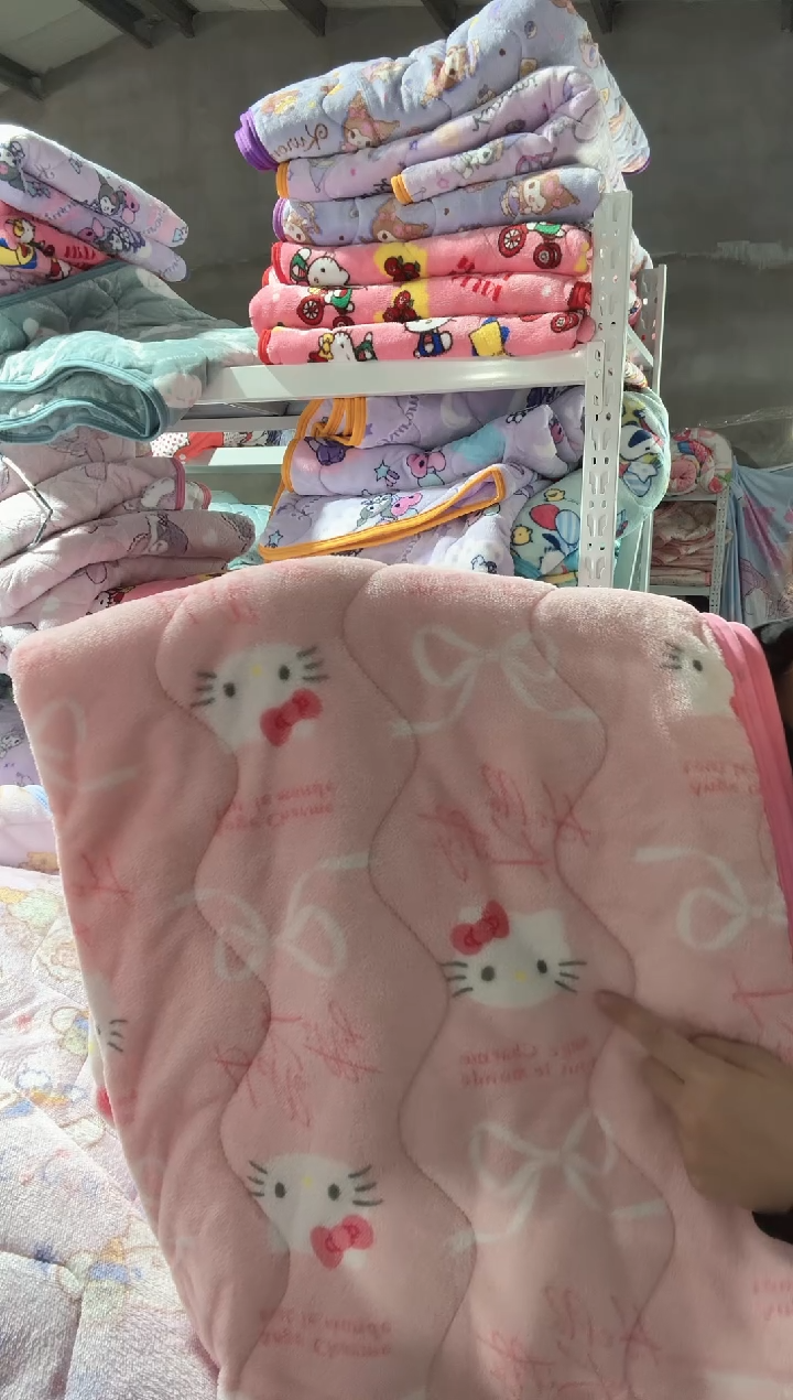 瑕疵   满35包邮   100*200绒垫子