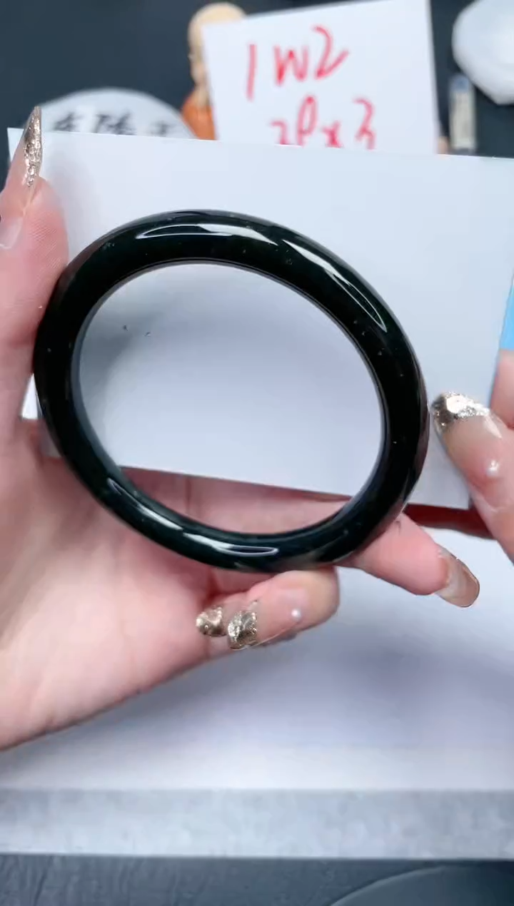 【闪购商品】和田玉手镯未镶嵌193-56.8