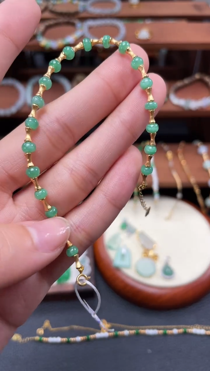 【闪购商品】翡翠套链18K金镶嵌一个  JK601