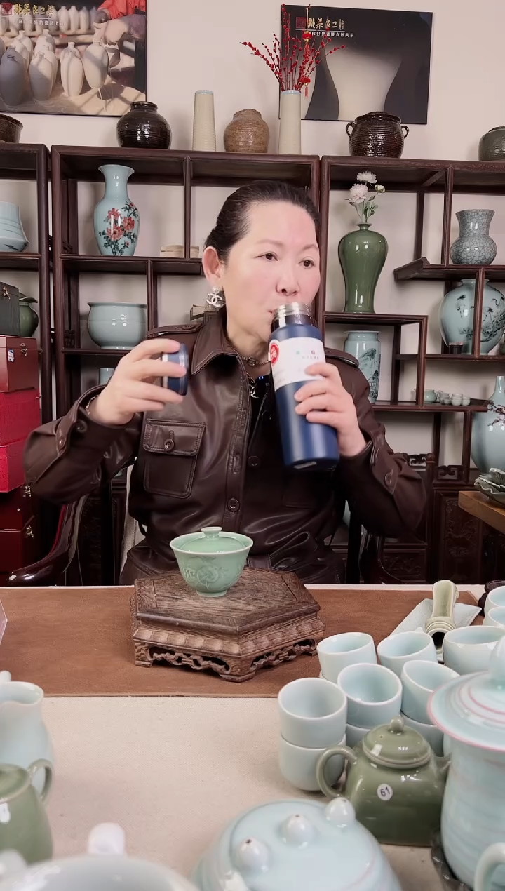 【闪购商品】杯梅青 二才盖碗（石榴）