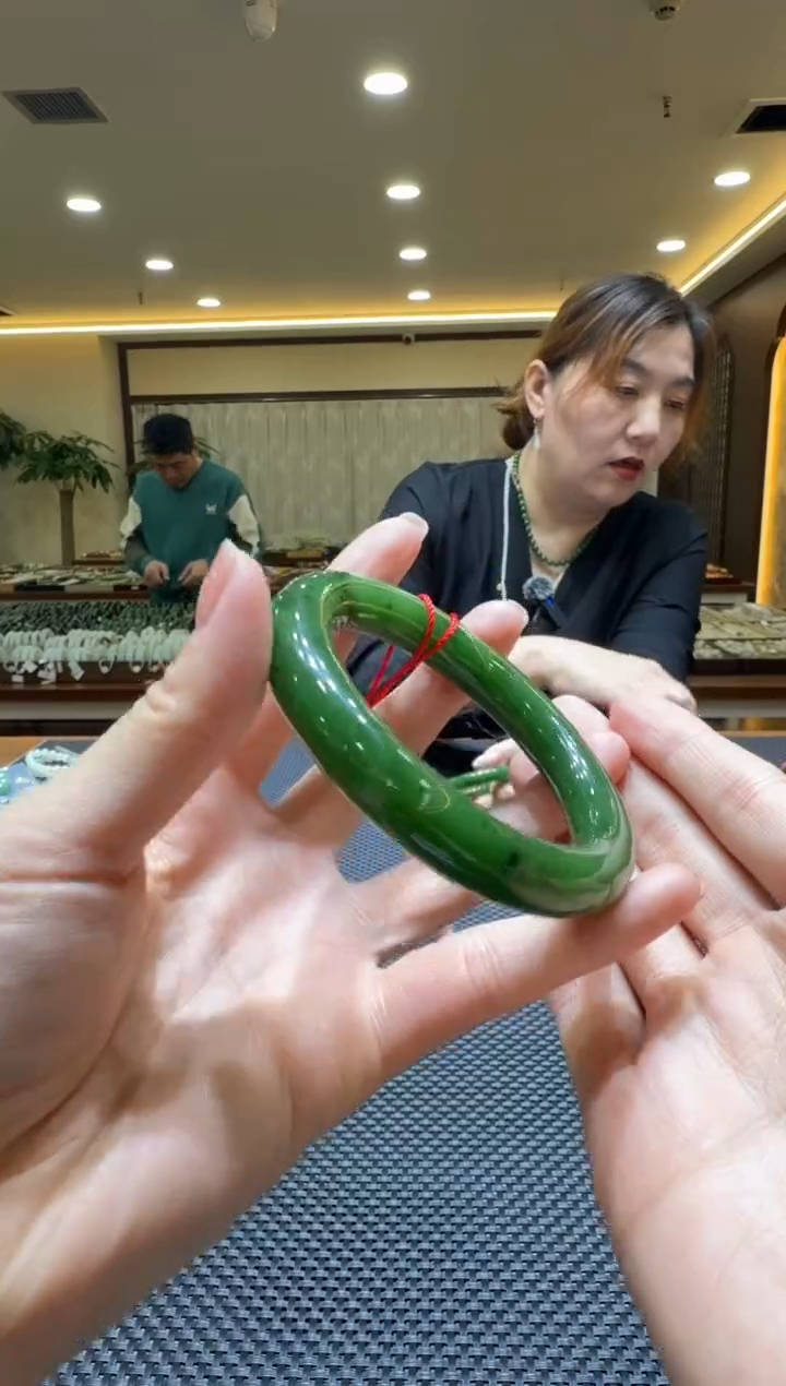 颈饰未镶嵌和田玉手镯57