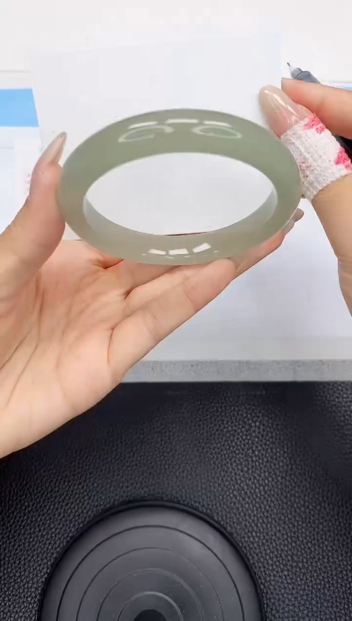 石英质玉手镯未镶嵌233-61.3