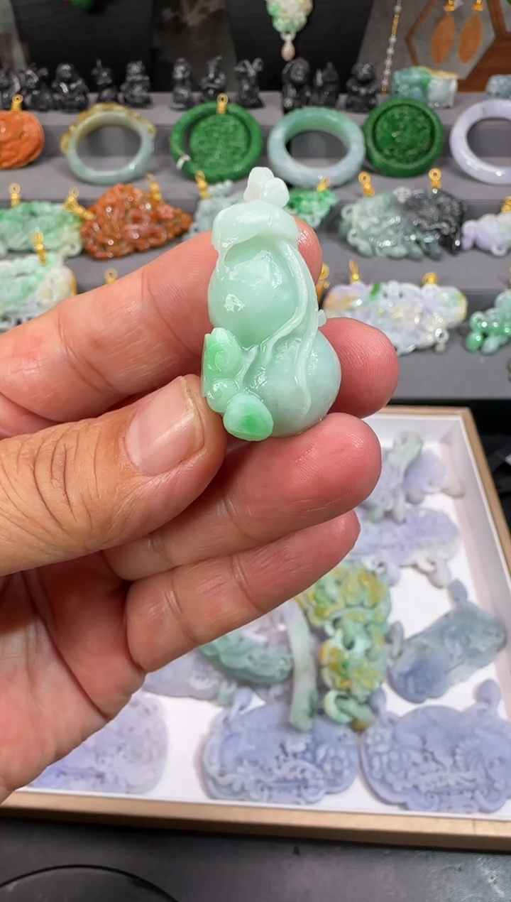 【闪购商品】定制翡翠未镶嵌牌子