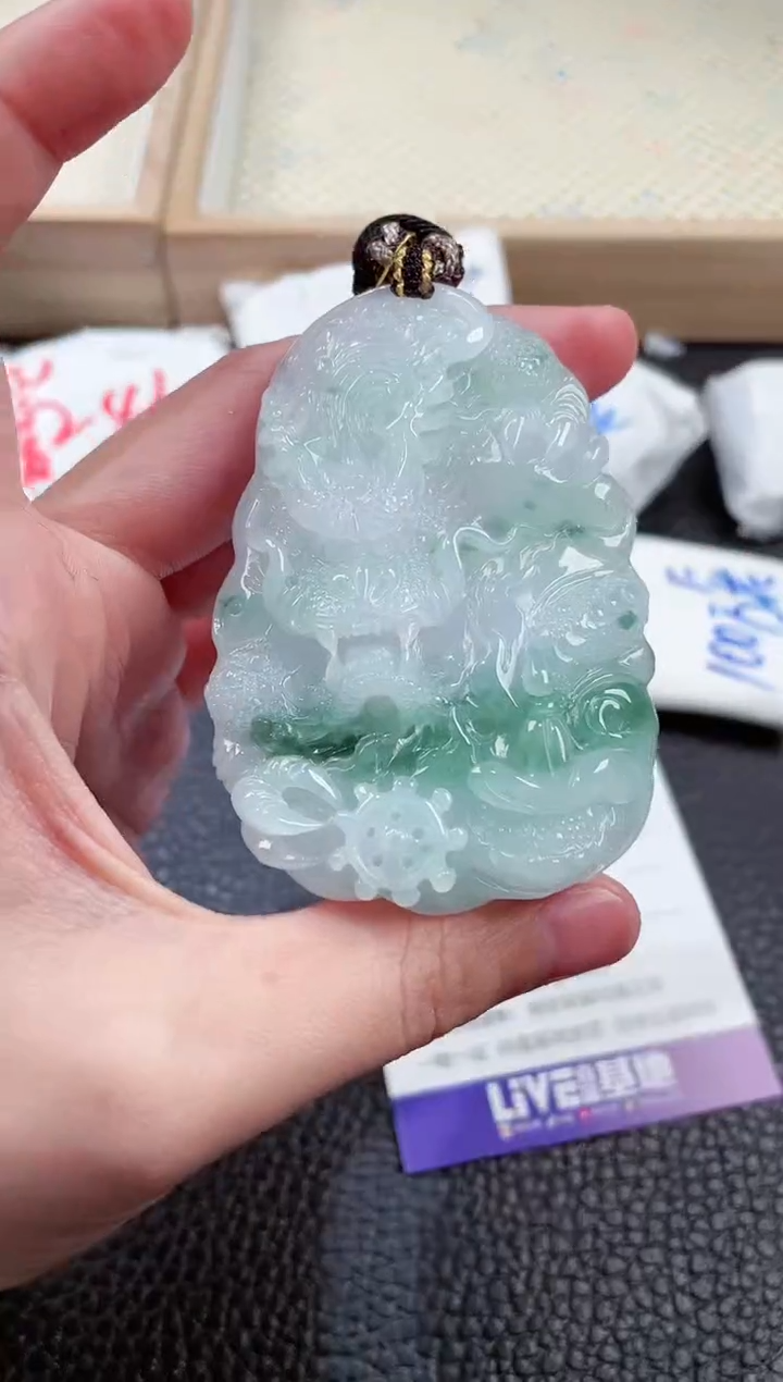 【闪购商品】翡翠颈饰未镶嵌00001276