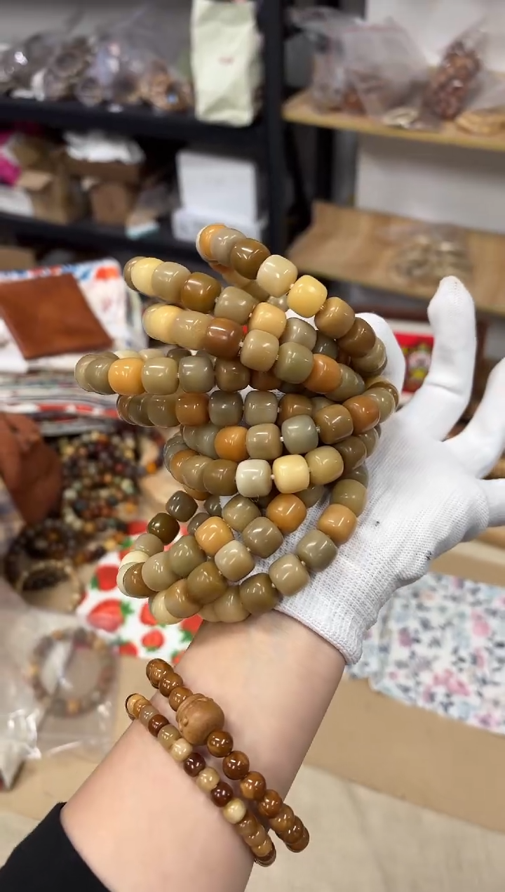 手串菩提根/象牙果13老莫瑕疵不挑（602）