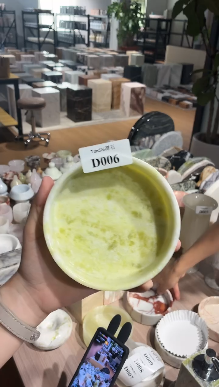 石材D006爱尔兰绿烟灰缸