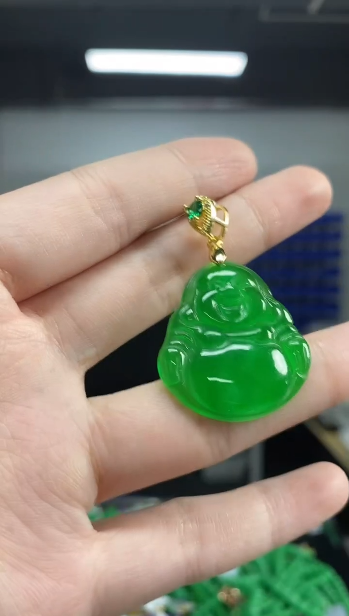 颈饰未镶嵌翡翠多样性发其一颜色微差