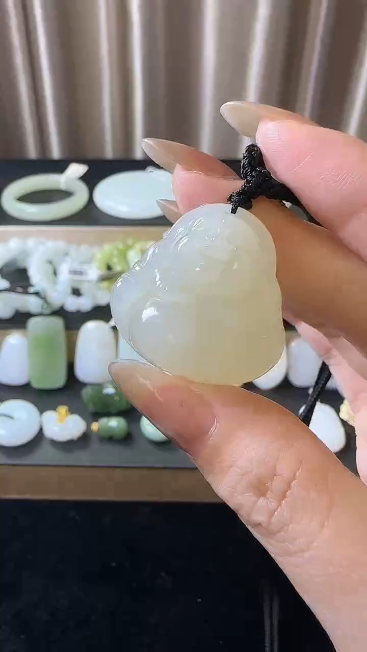 吊坠(不含链)未镶嵌和田玉JY112-1