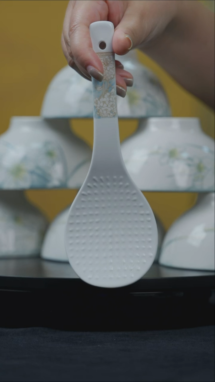 摆件景德镇的精美瓷器