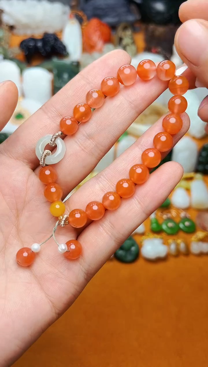 【闪购商品】南红玛瑙手串合金多样性拍一发一