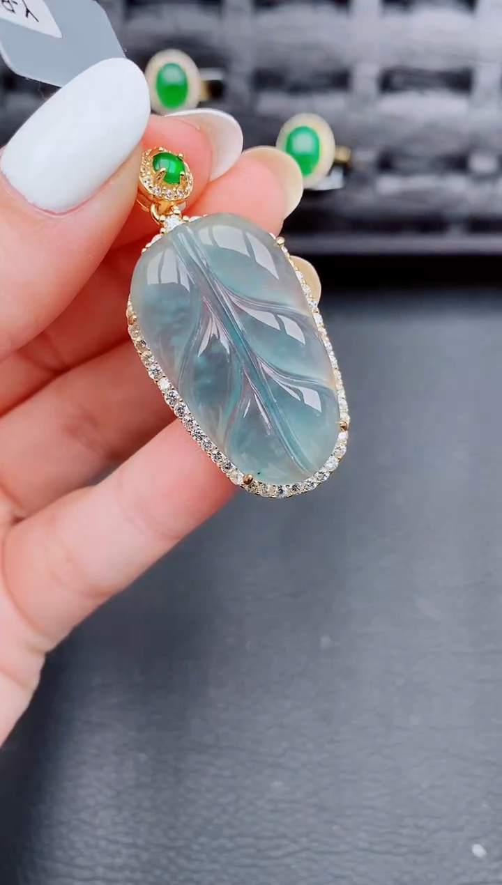 【闪购商品】翡翠颈饰银S925镶嵌天然a货翡翠536