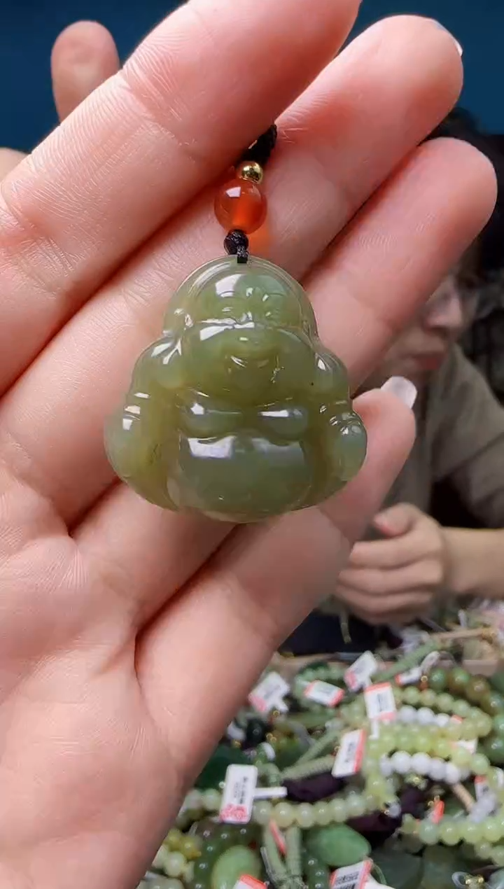 颈饰未镶嵌和田玉1