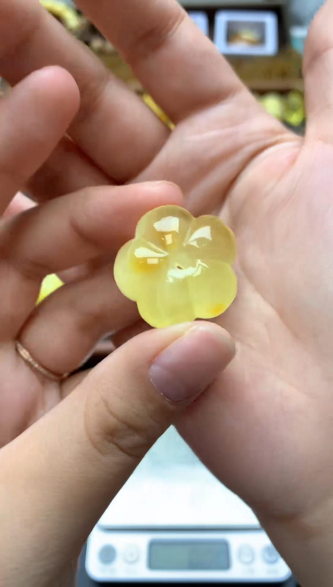 【闪购商品】琥珀珠宝奇石未镶嵌080琥珀蜜蜡微瑕花粉小坑气泡