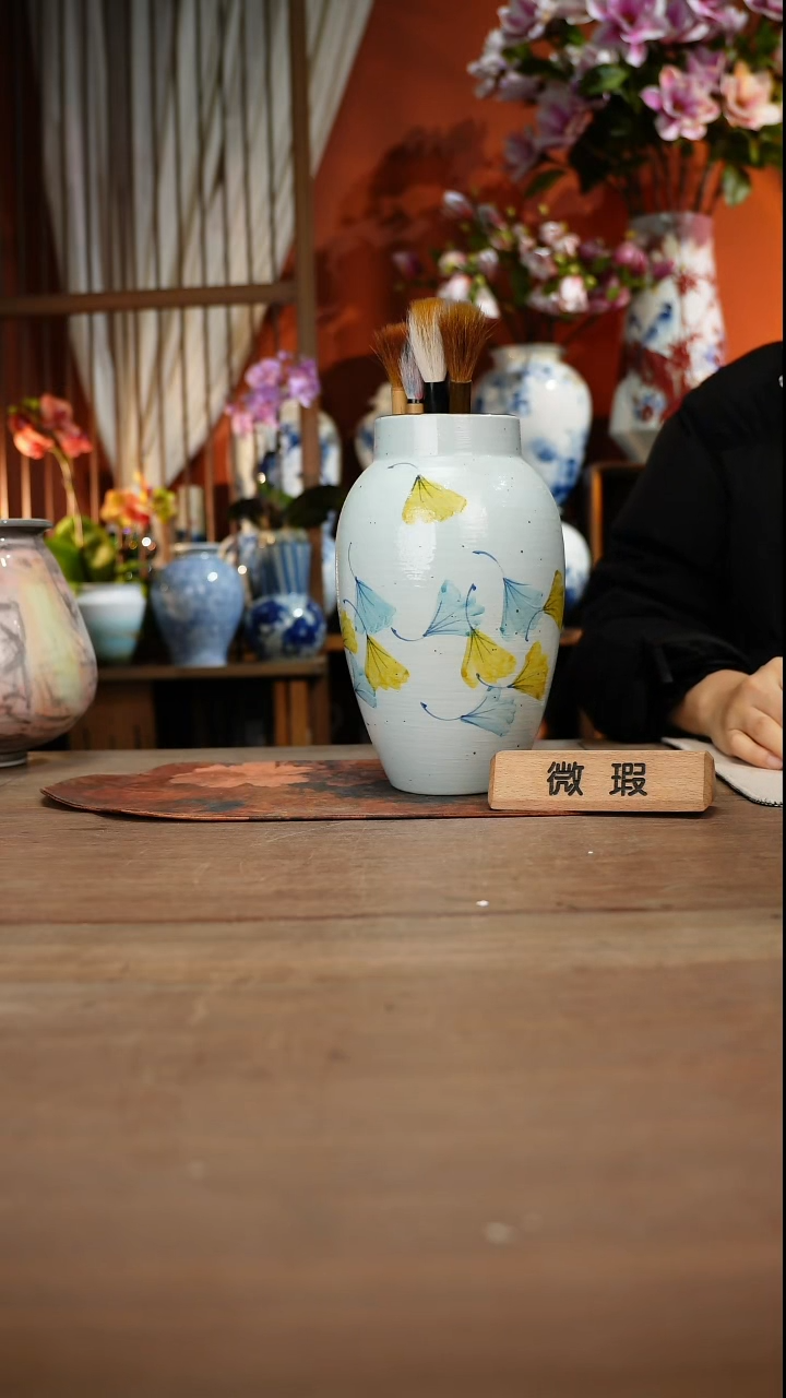 当代高温釉下彩手绘陶瓷餐具