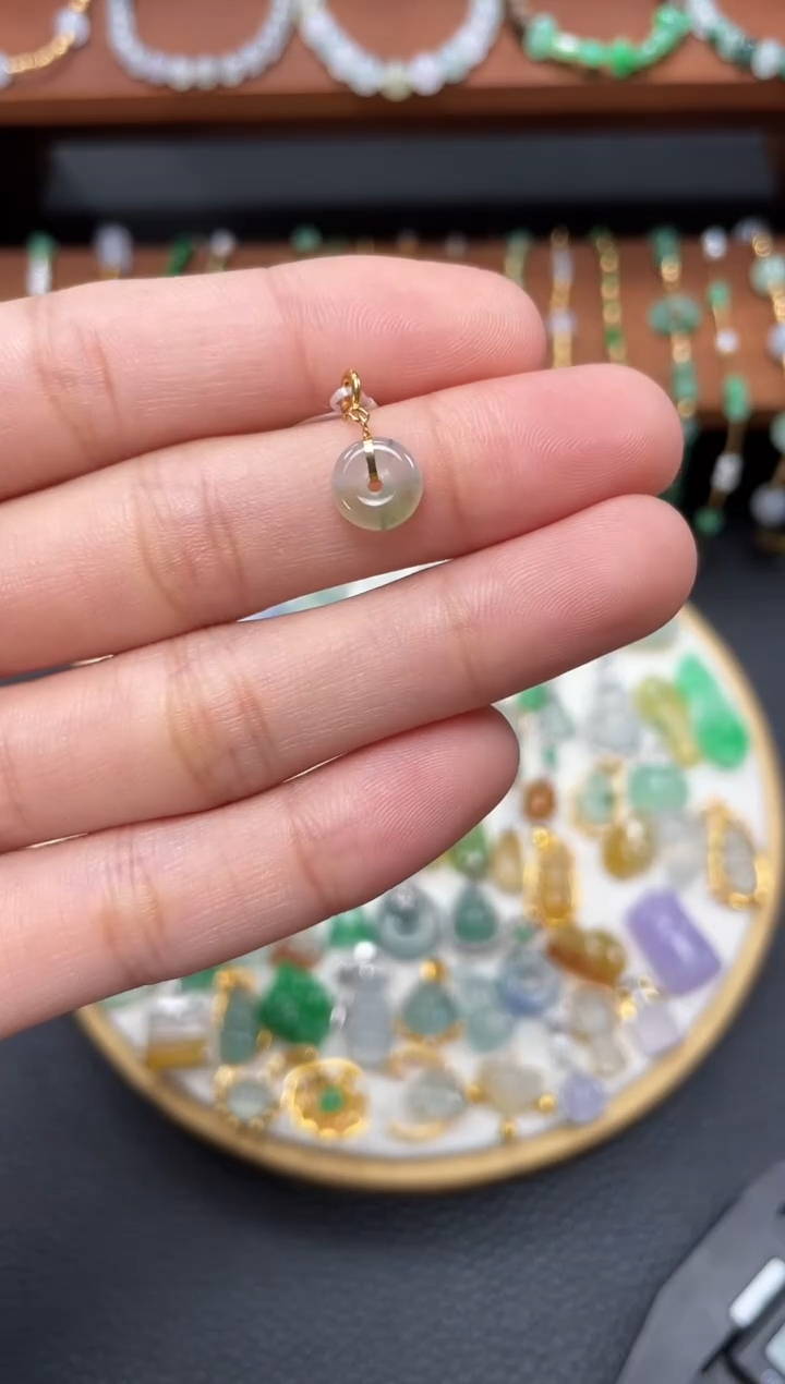 【闪购商品】翡翠吊坠(不含链)18K金镶嵌一个  JK259