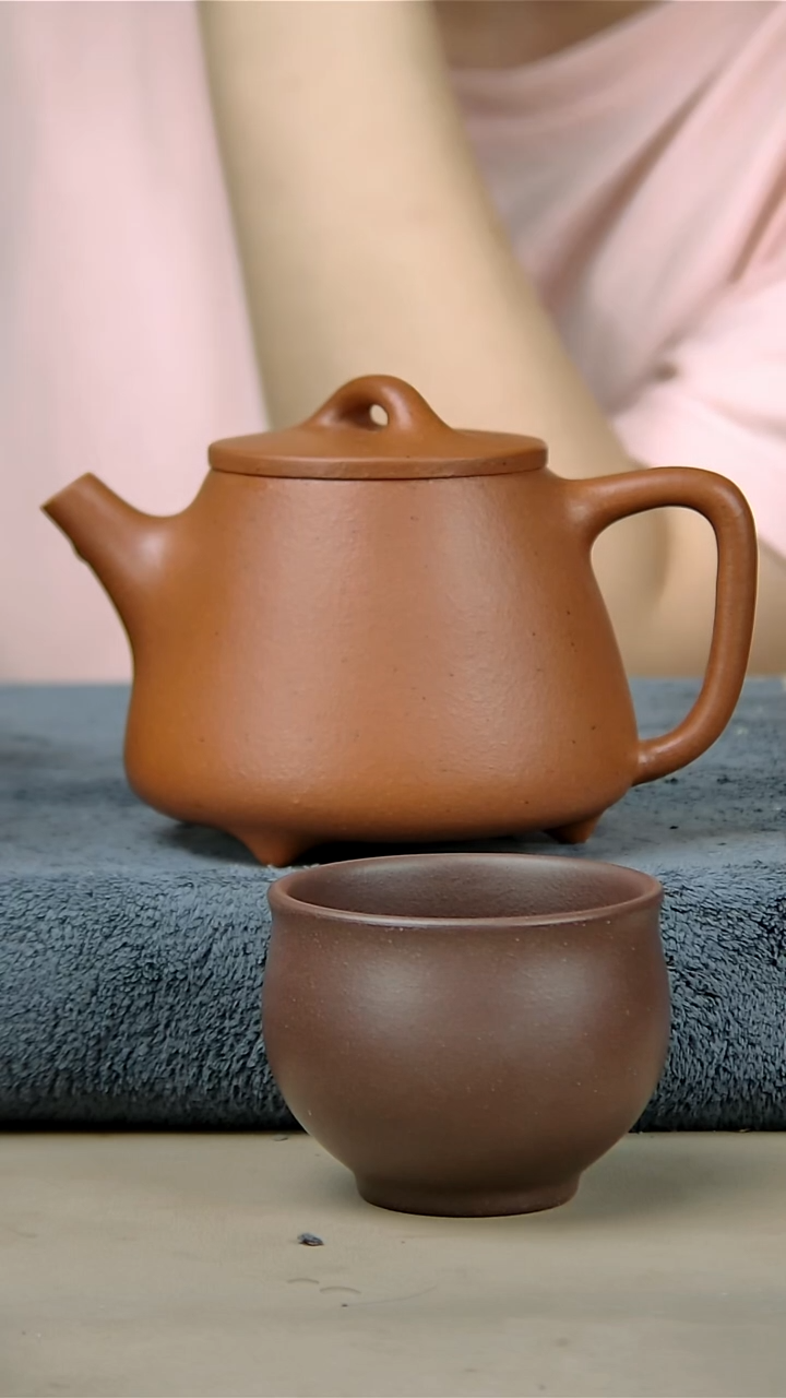 茶壶紫砂挥*人280红泥高石瓢加一个杯子