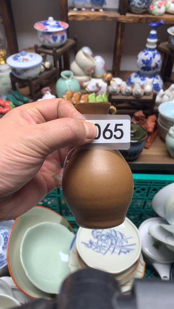 瓷片A龙华精品陶瓷店