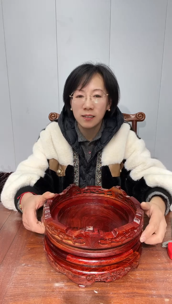 木深**兰瑕疵处理 非花 22*25*6.5两个