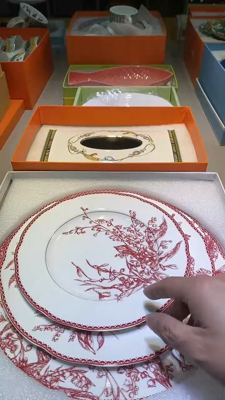 【闪购商品】瓷片11111111111111111