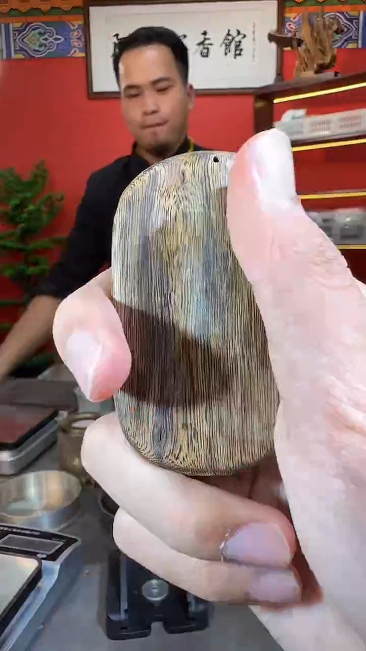 沉香吊坠141号尖峰岭29克多样性发一