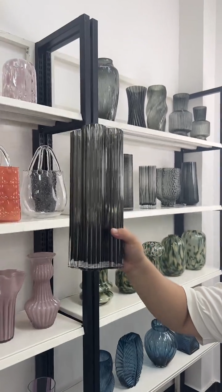 现代客厅摆件玻璃花瓶高级感