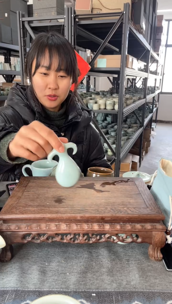 【闪购商品】其他微瑕天青扭转乾坤牛