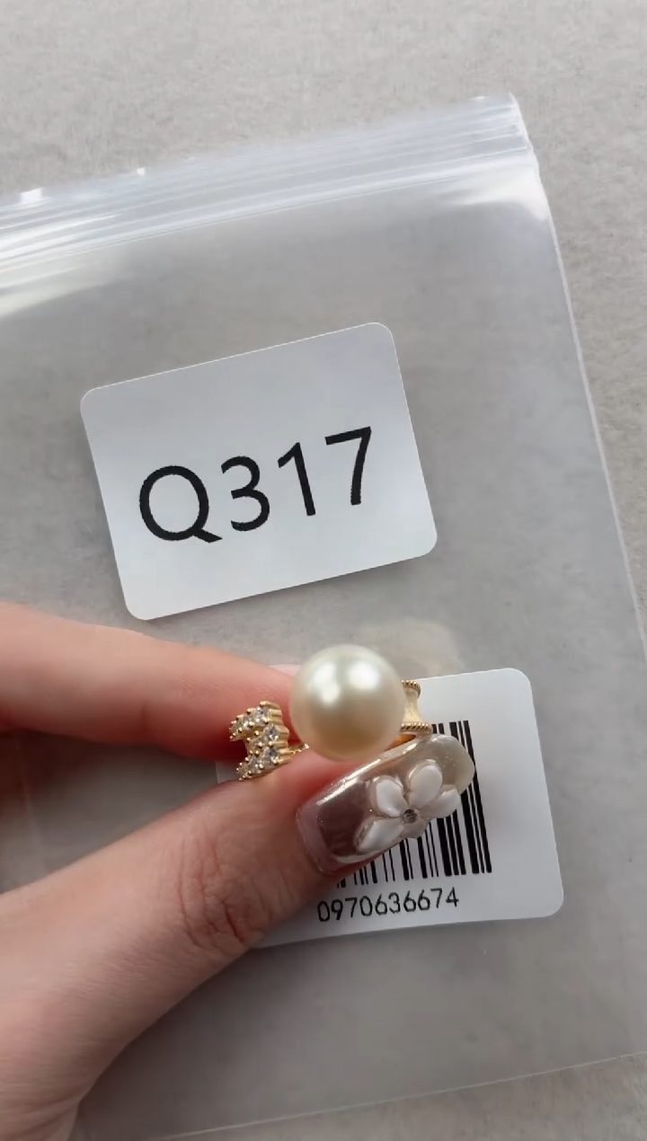 银S925镶嵌戒指海水珍珠Q317