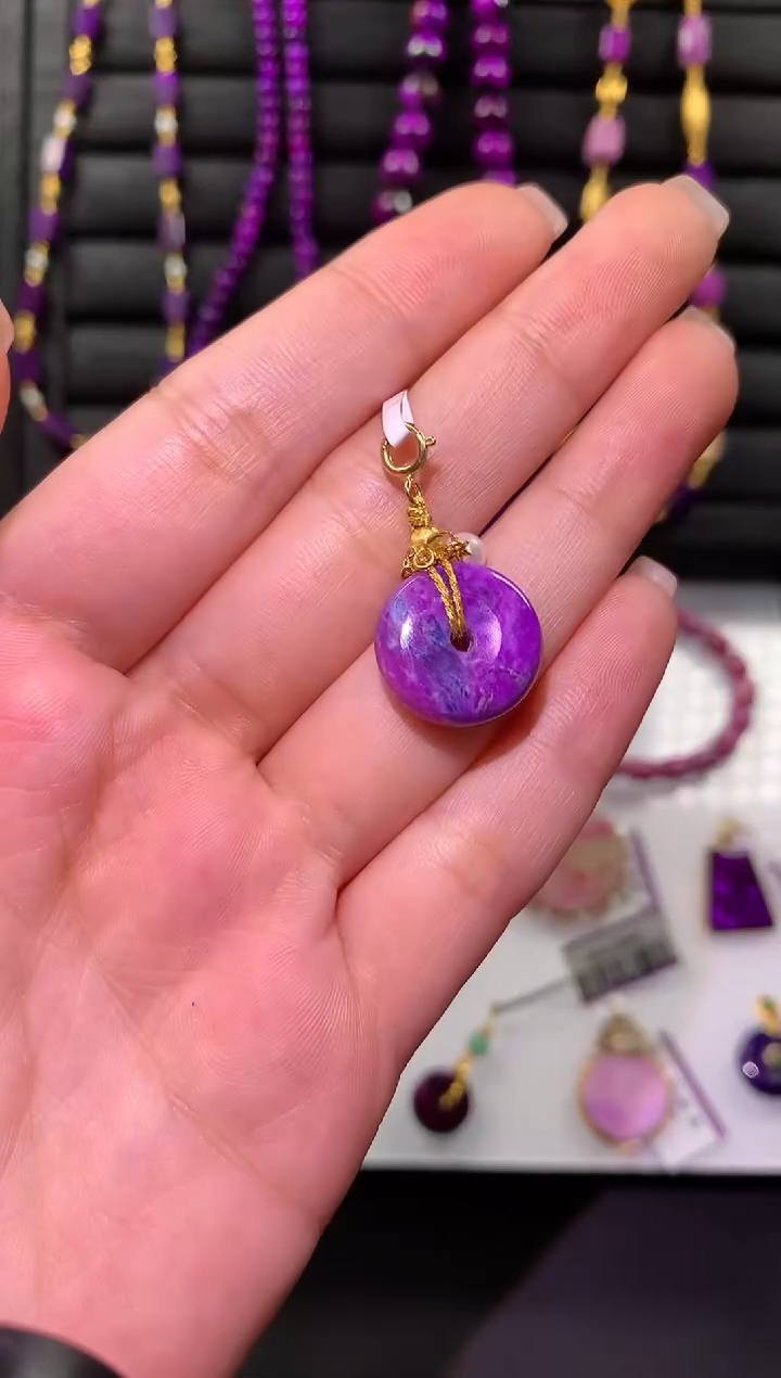 【闪购商品】苏纪石（舒俱来），18K金镶嵌舒俱来吊坠