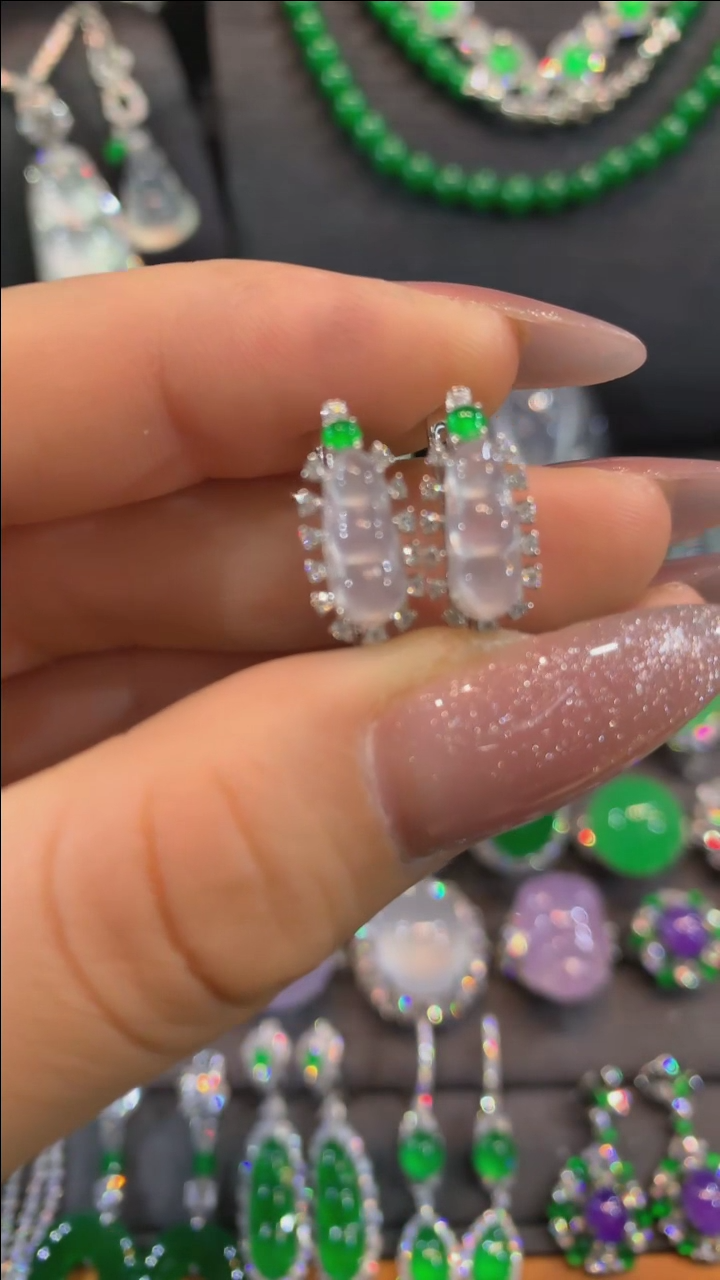 【闪购商品】翡翠耳饰18K金镶嵌耳饰