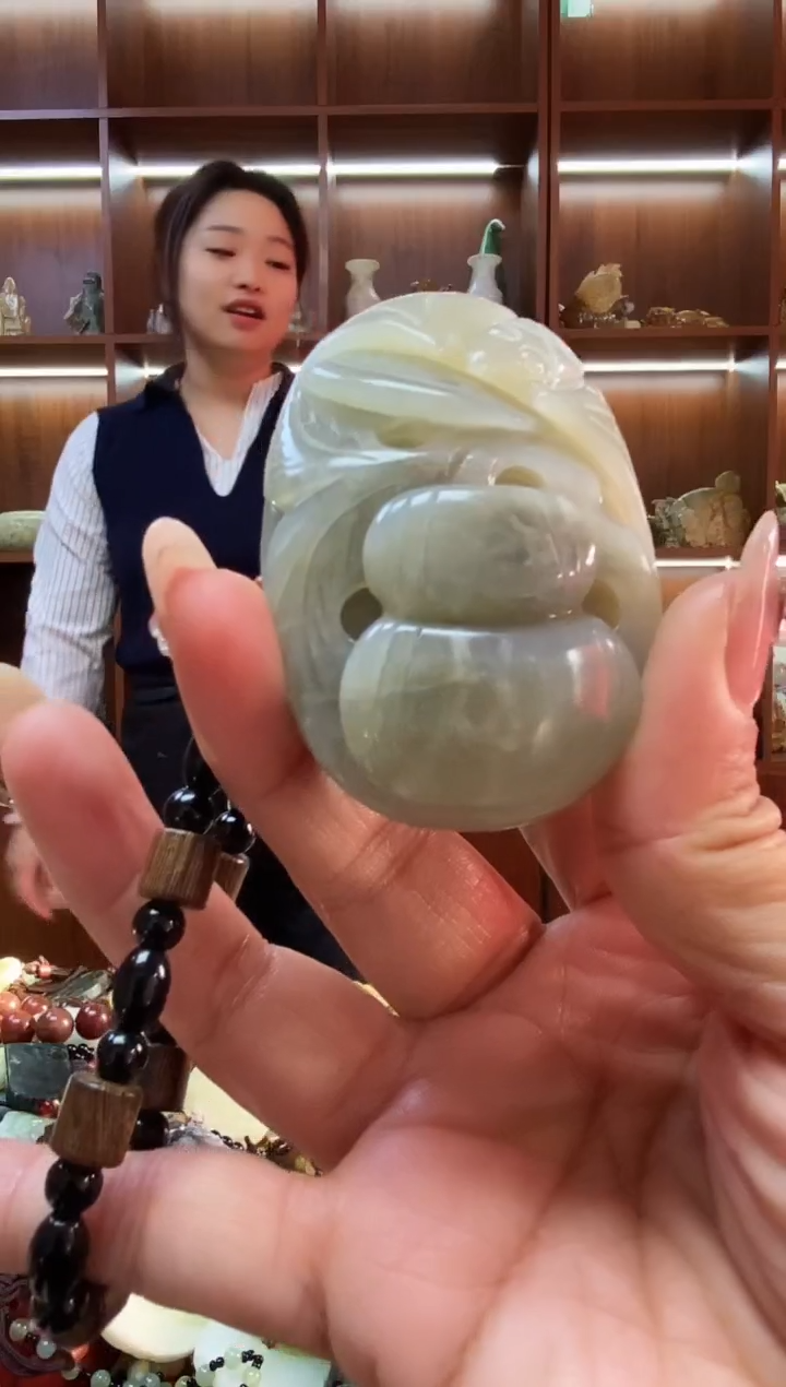 未镶嵌蛇纹石玉手把    