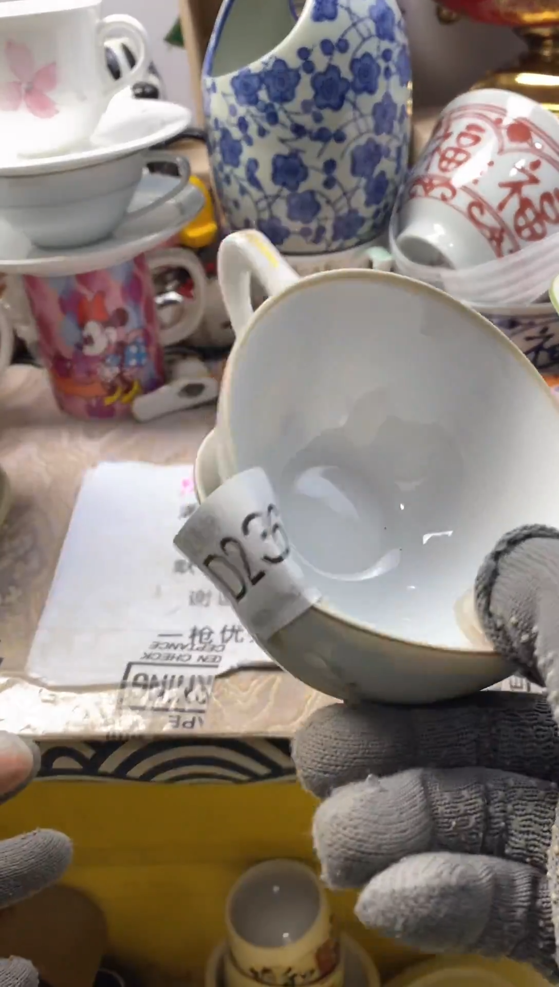 瓷片风***@默认微瑕，介意慎拍D236