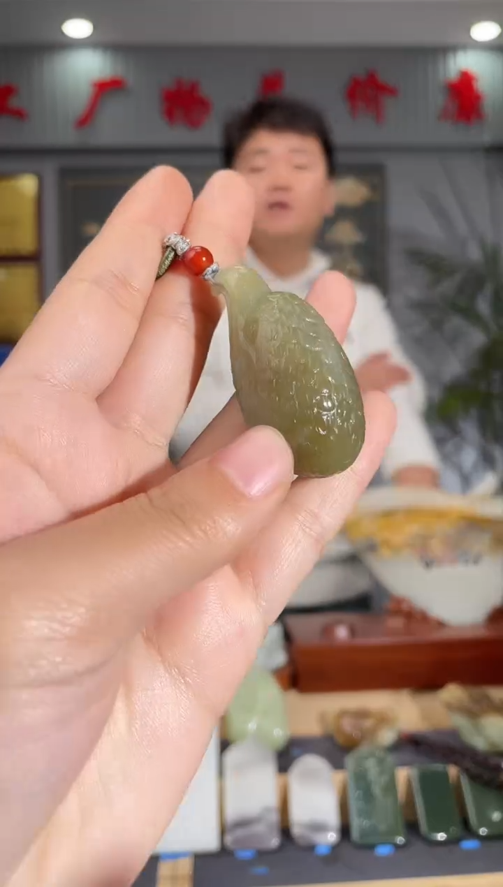 【闪购商品】和田玉颈饰未镶嵌拍一发一 多样性发货