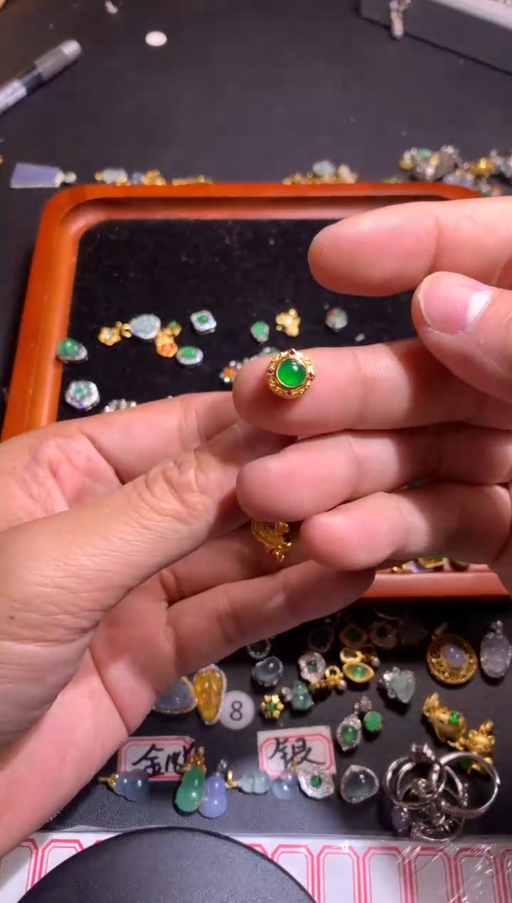 【闪购商品】翡翠吊坠(不含链)银S925镶嵌1