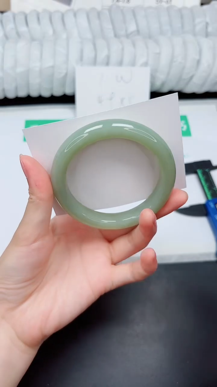 未镶嵌手镯和田玉74-60.2QS4Y