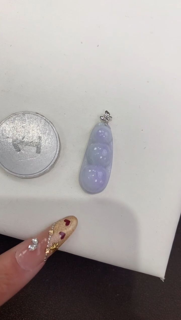 颈饰18K金镶嵌翡翠天然缅甸a货翡翠