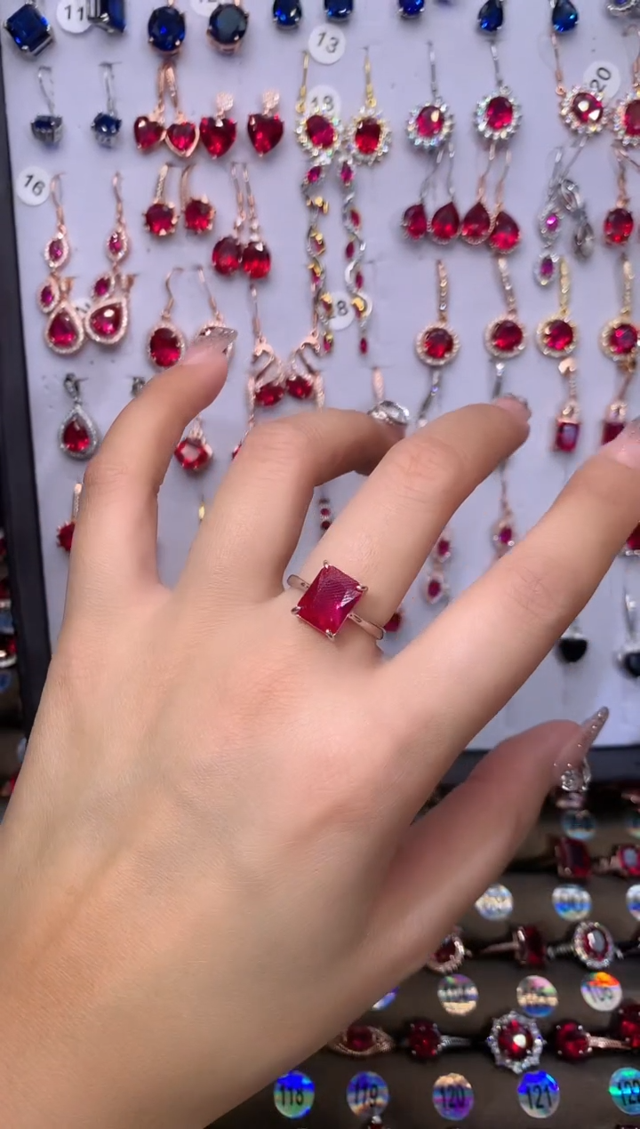 【闪购商品】红宝石戒指银S925镶嵌810银色