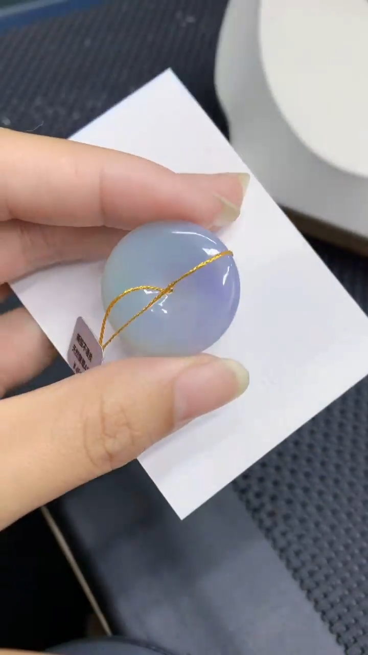 【闪购商品】翡翠颈饰未镶嵌            8