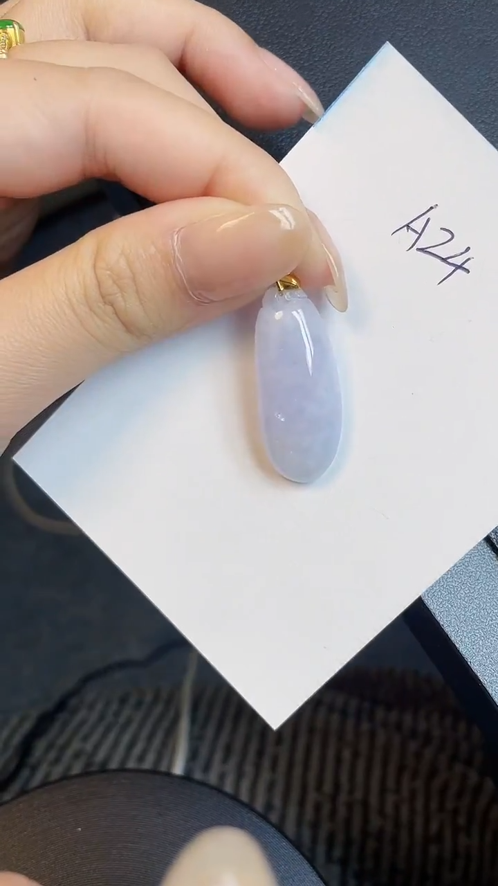 【闪购商品】翡翠颈饰18K金镶嵌00000000