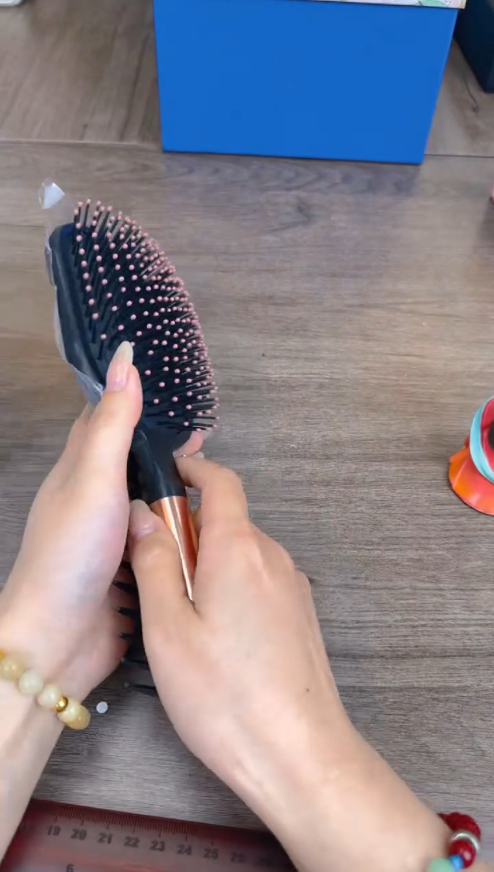 瓷片新号开播漏不停@@CQ174