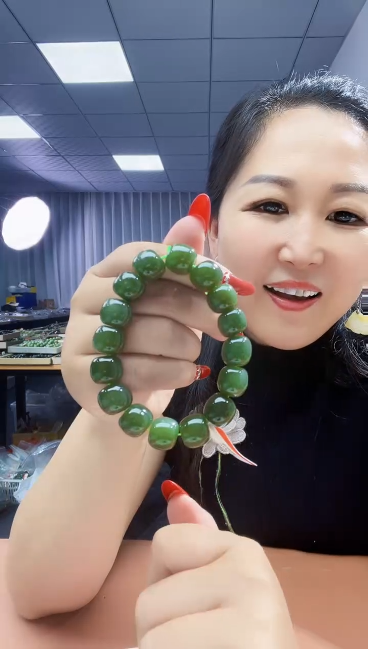 手串未镶嵌和田玉纯天然和田玉青海湖水绿14