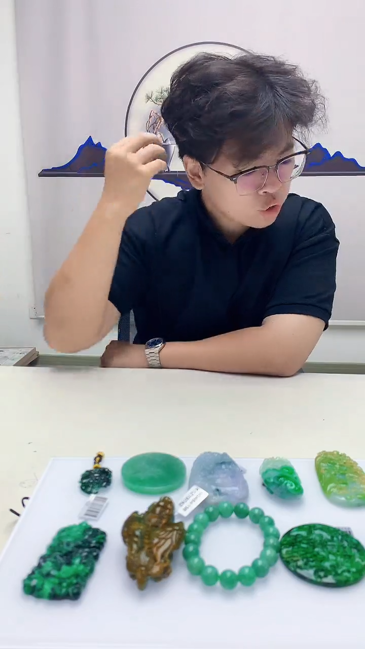 定制翡翠未镶嵌意*平4688zm-毛货挂件