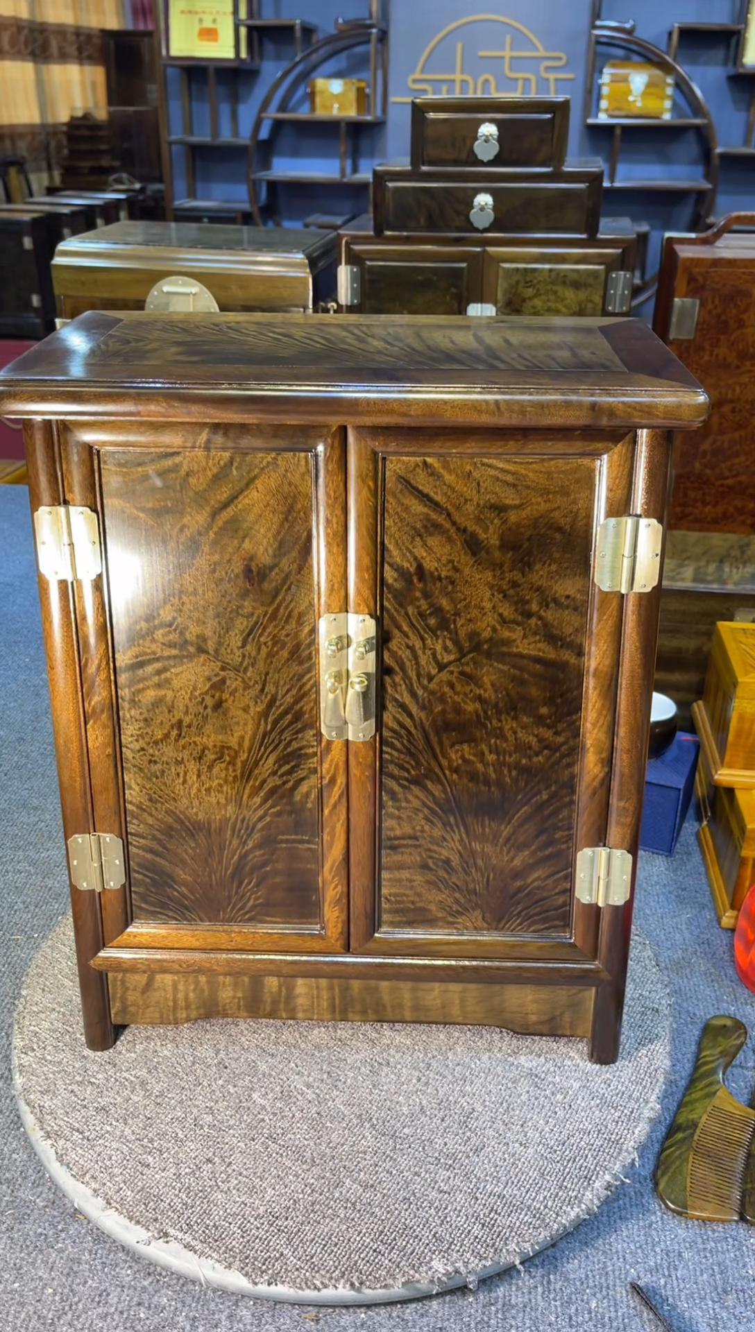 【闪购商品】乌木类成套家具圆角柜  39