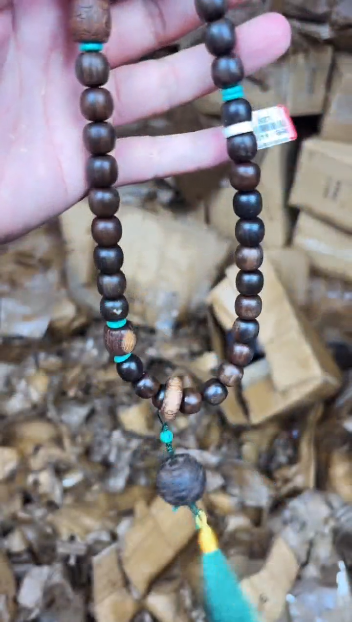 精品手串无礼盒L200